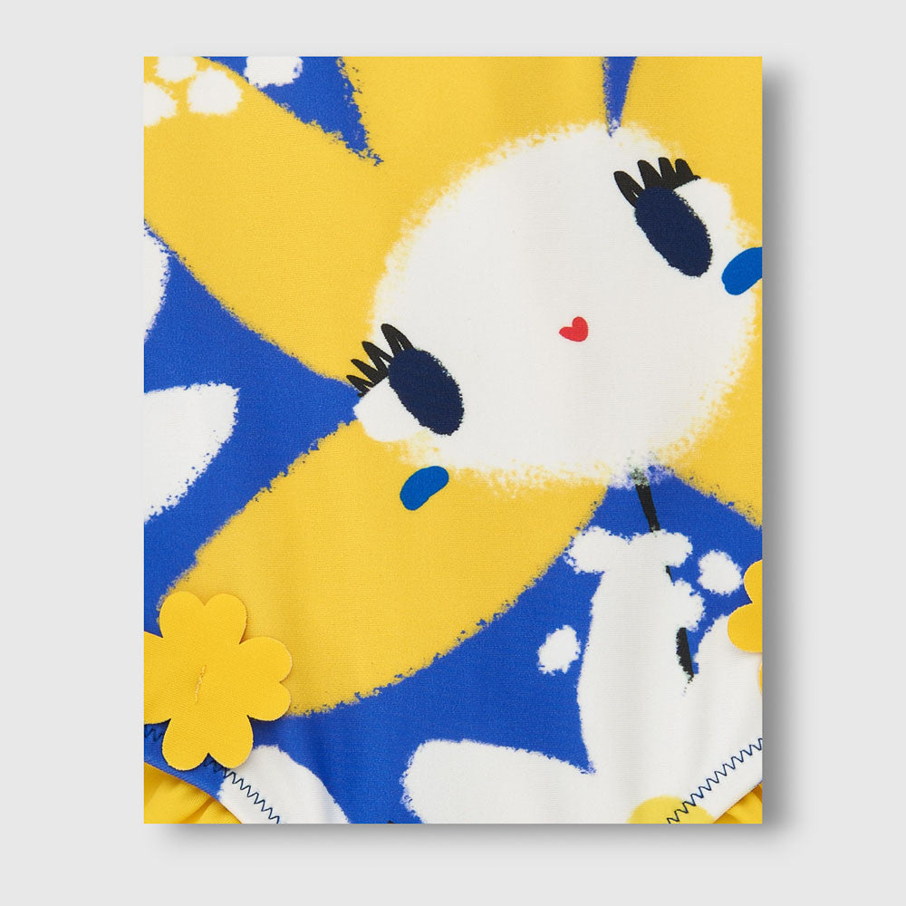 Tuc Tuc Bañador para niña en amarillo con flores y detalles 3D. Colección: Hey Buddies