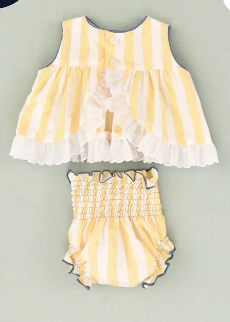 Cocote Baby & Kids - Jesusito rayas amarillo. Ref. 02-49017