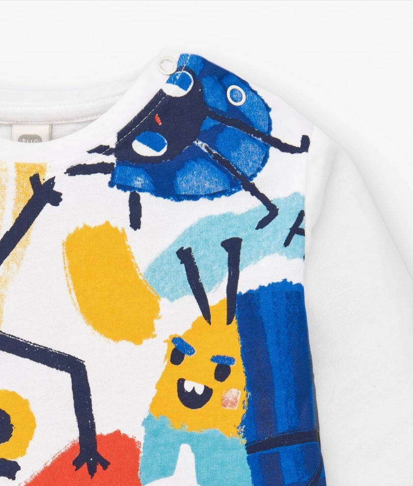 TucTuc Jersey T-Shirt White With Denim Trousers / Amazing Collection