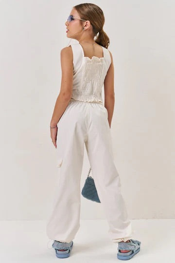 Vic & Vicky Conjunto blusa crop y pantalón cargo