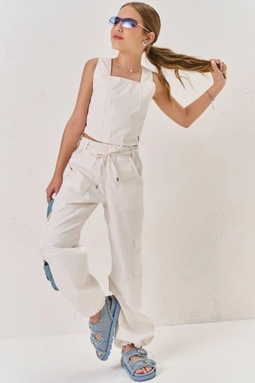 Vic & Vicky Conjunto blusa crop y pantalón cargo