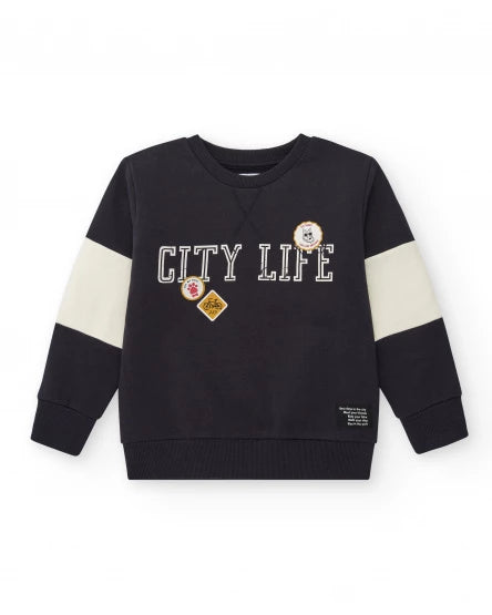 TucTuc NK Conjunto Jersey de Felpa para Niño con detalles en Mangas y Black Jogger Pants Colección Pet Friendly Town Ref. KB07S603N1