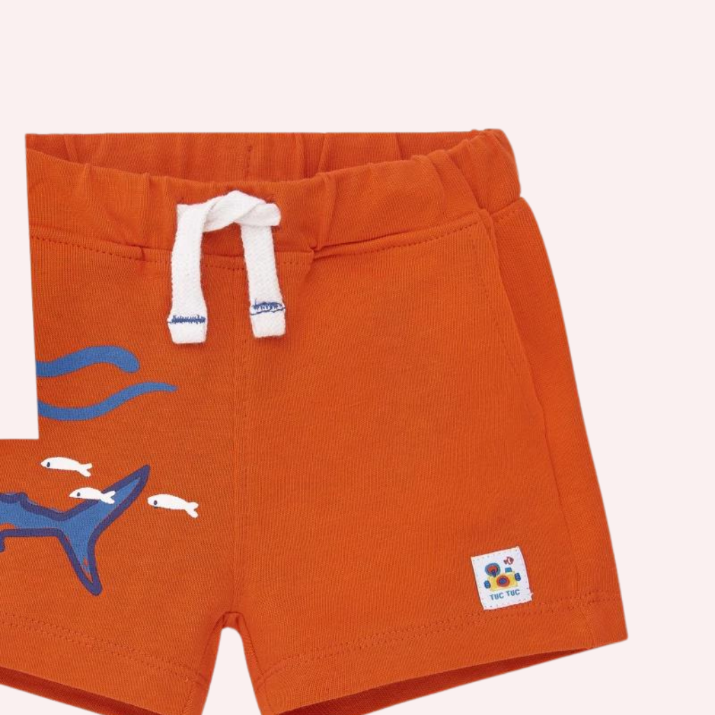 TucTuc Salty Air White and Red Knit Set