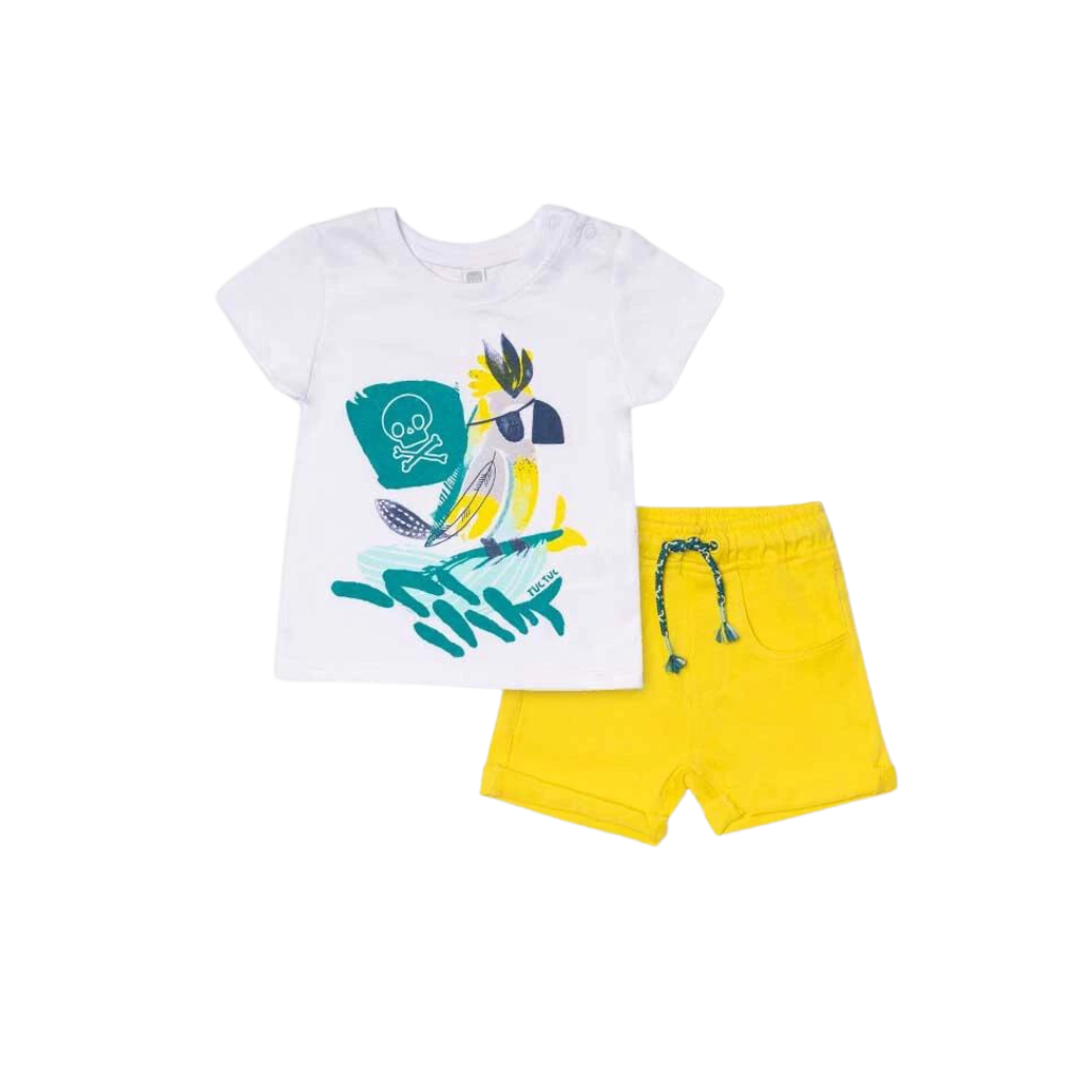 TucTuc Treasure Island White T-Shirt and Yellow Knitted Shorts Set
