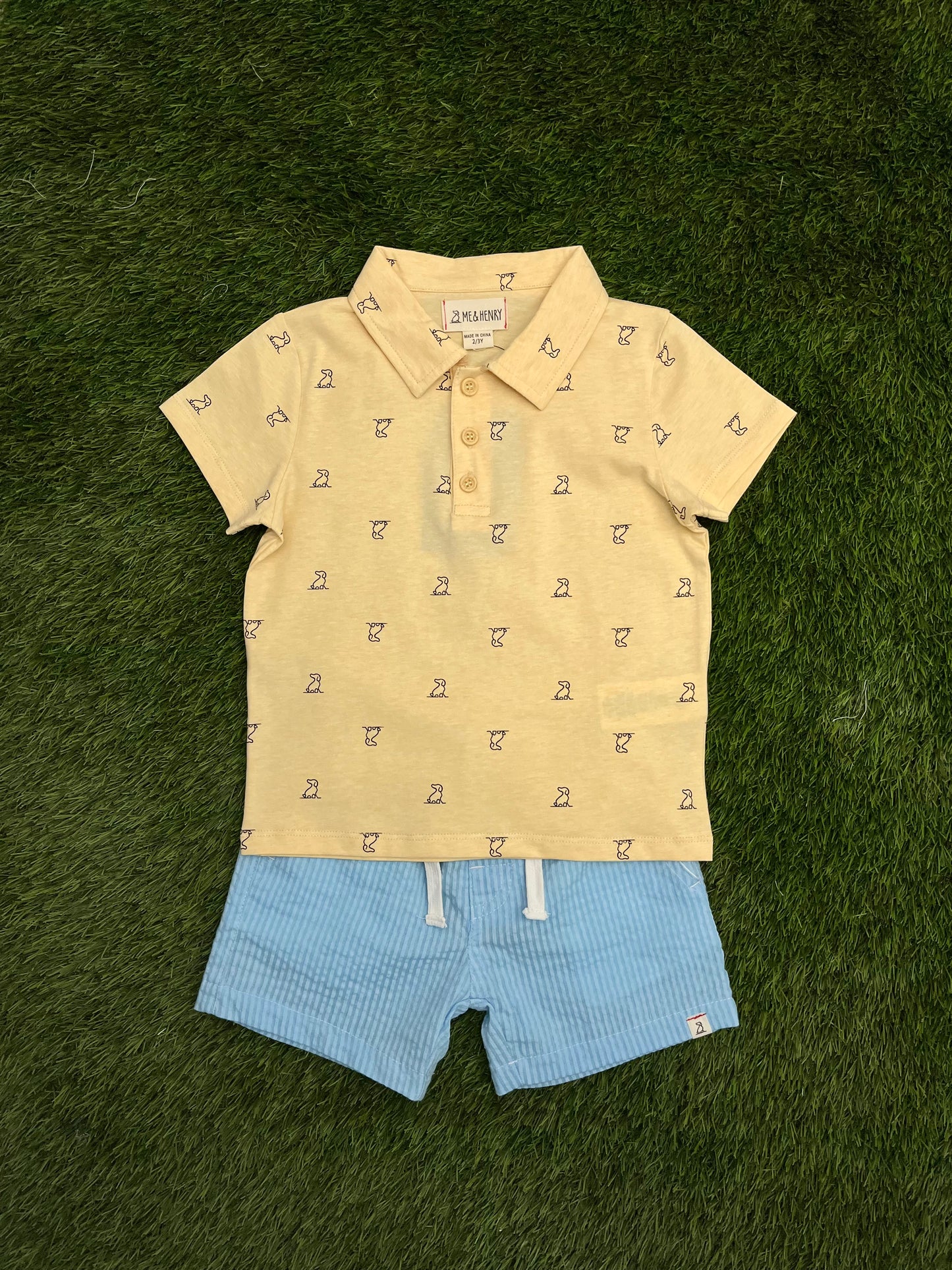 ME & Henry Polreath Yellow Henry Dog Print Polo with Aqua Seersucker Shorts