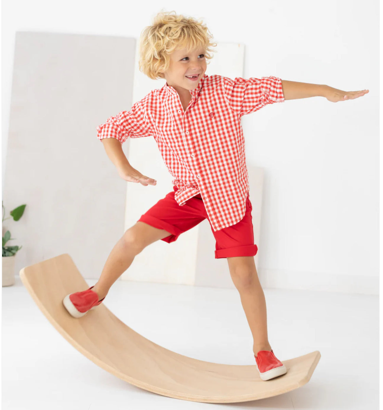 Tutto Piccolo Boys Red Shorts