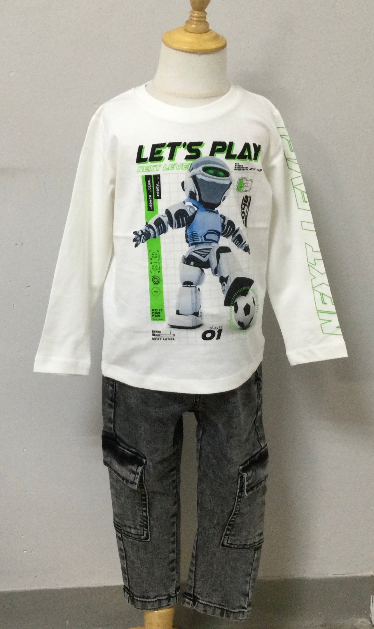 TucTuc NK Fotball Basic Long Sleeves With Jon Cargo Pants / NK Intergalactic Fun House Collection