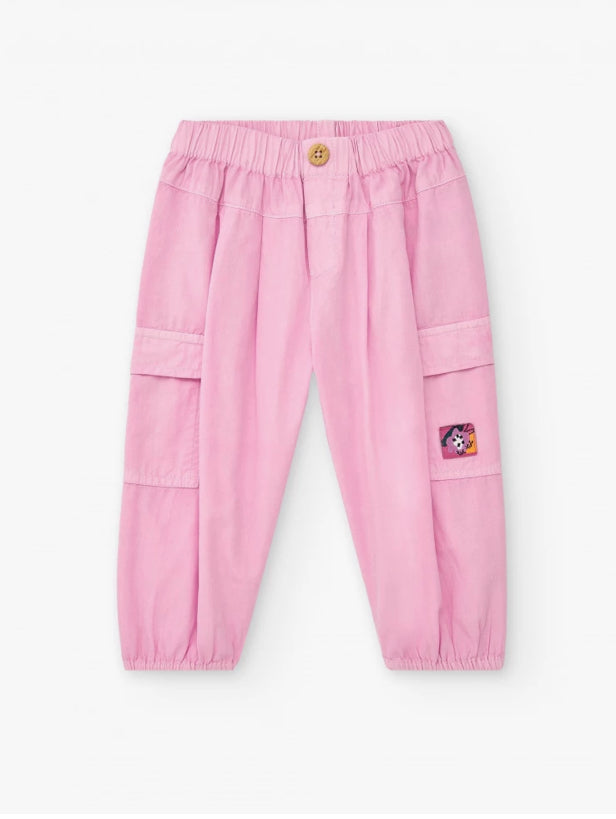 Tuc Tuc Conjunto Camiseta para niña con cámara de lentejuelas y frase "Strike a pose!!" Pantalón cargo en rosa con bolsillos y puños elásticos