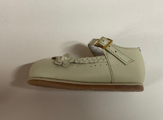 Karela Kids Ivory Shoes
