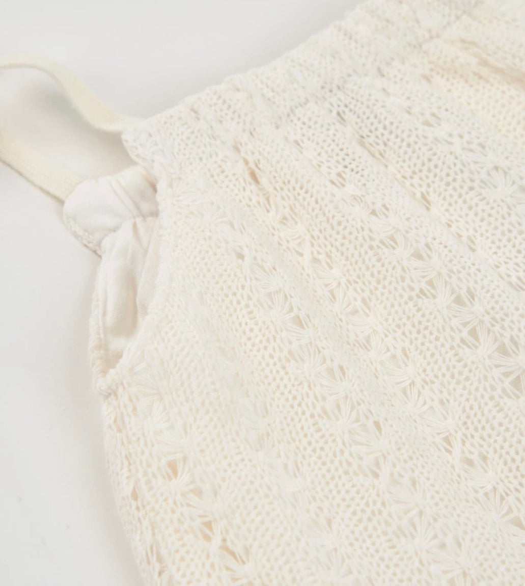 TucTuc NK Top Tejido De Tirantes Ajustables Y Short Tejido Calado