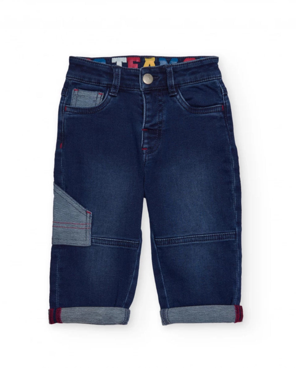 TucTuc Camiseta Roja Manga Larga “Go Team Go” Y Pantalón Denim Bolsillos