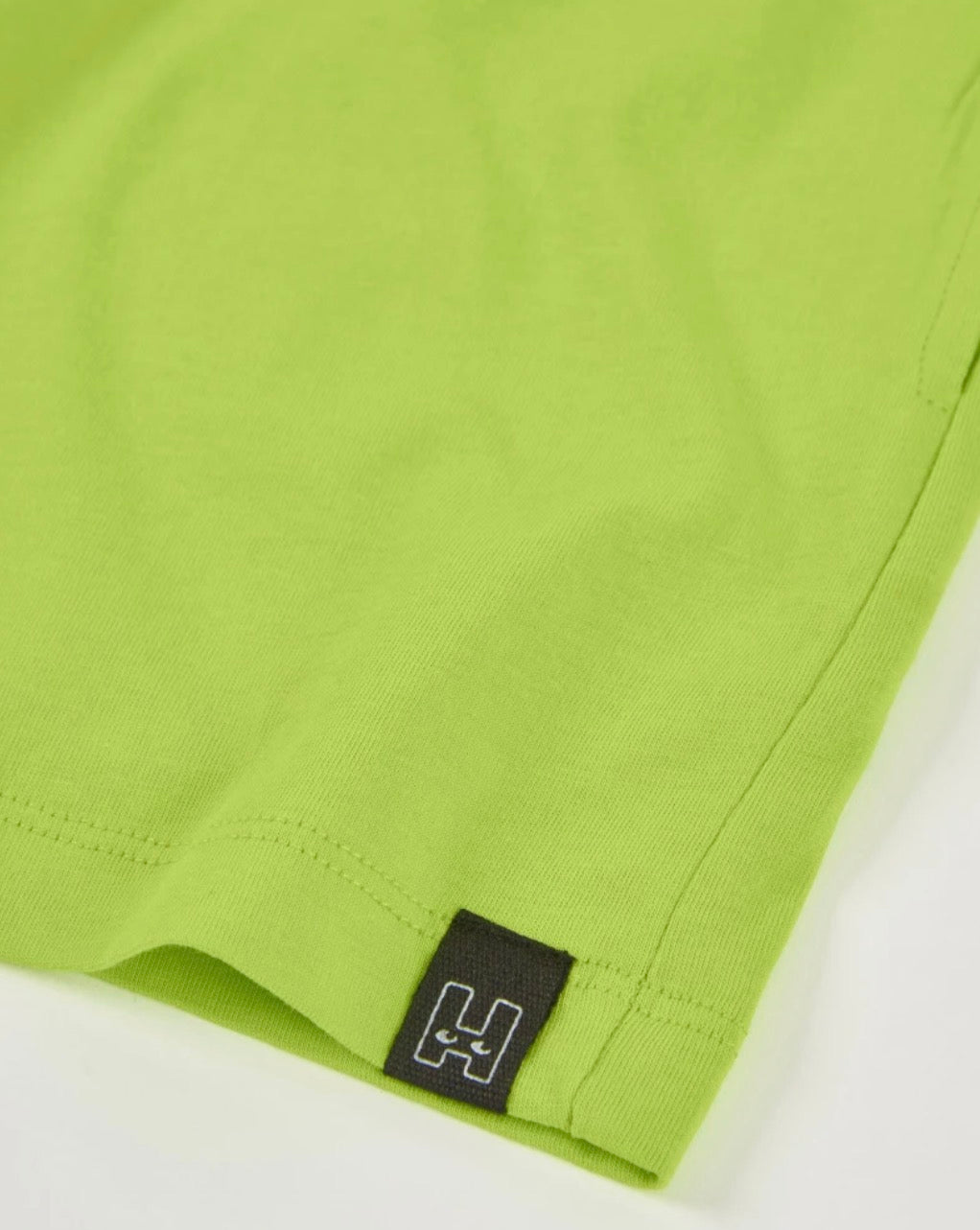 TucTuc NK Camiseta De Punto Temática Aventurera Y Bermuda Con Bolsillos Laterales