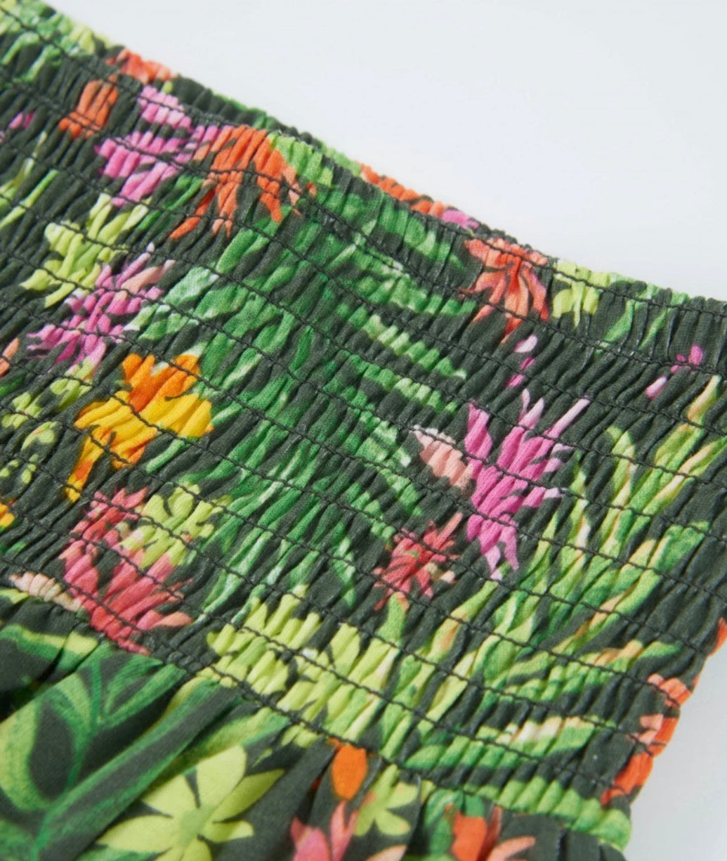 TucTuc NK Top Fruncido Y Falda Con Cintura Fruncida