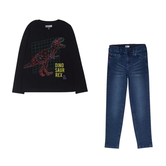 TucTuc Nk Alterverse Black Knit T-Shirt and Blue Flat Jeans