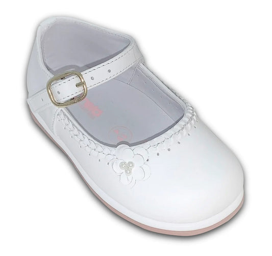 Karela Kids Beige Leather Shoes